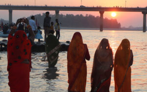 छठ पर्वको दोस्रो दिन आज खरना विधि गरिँदै